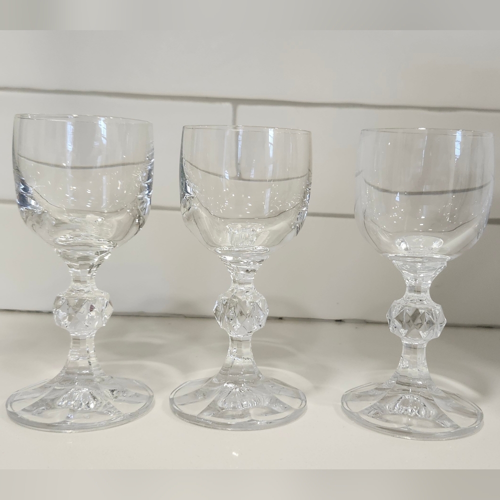 Elegant Crystal Wine Glass Set Crystal Bohemia Liquor Glass